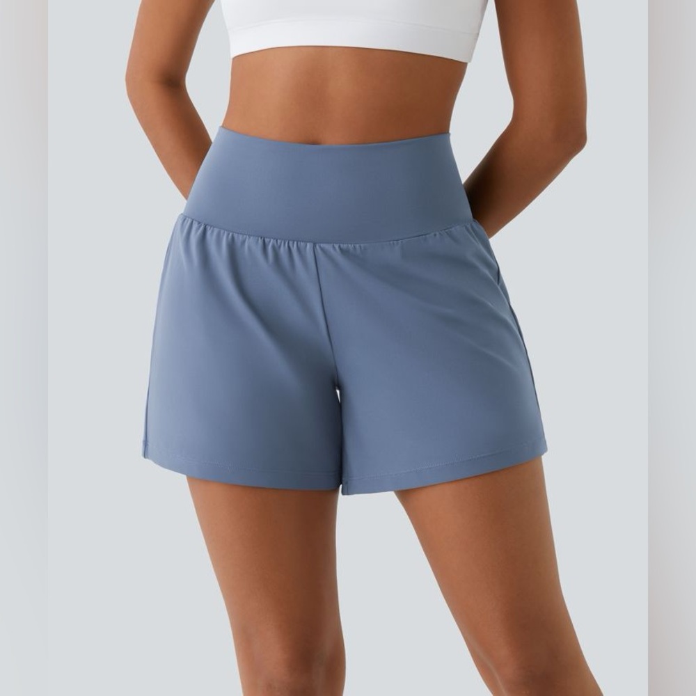 Halara Super High Waisted 2-in-1 Yoga Shorts, Navy Blue - size Medium Long